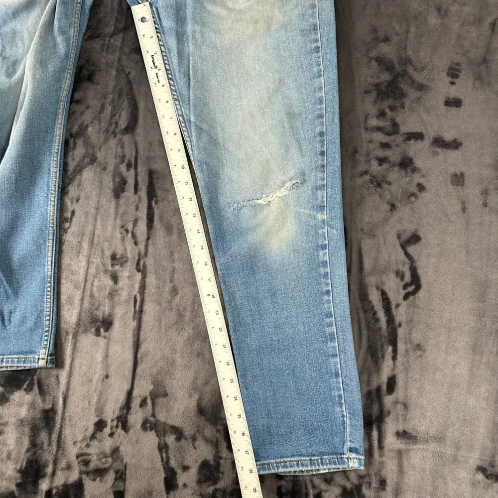 Levi's 511 Slim Fit Jeans Mens 30x30 Light Wash Blue Denim 04511-3920